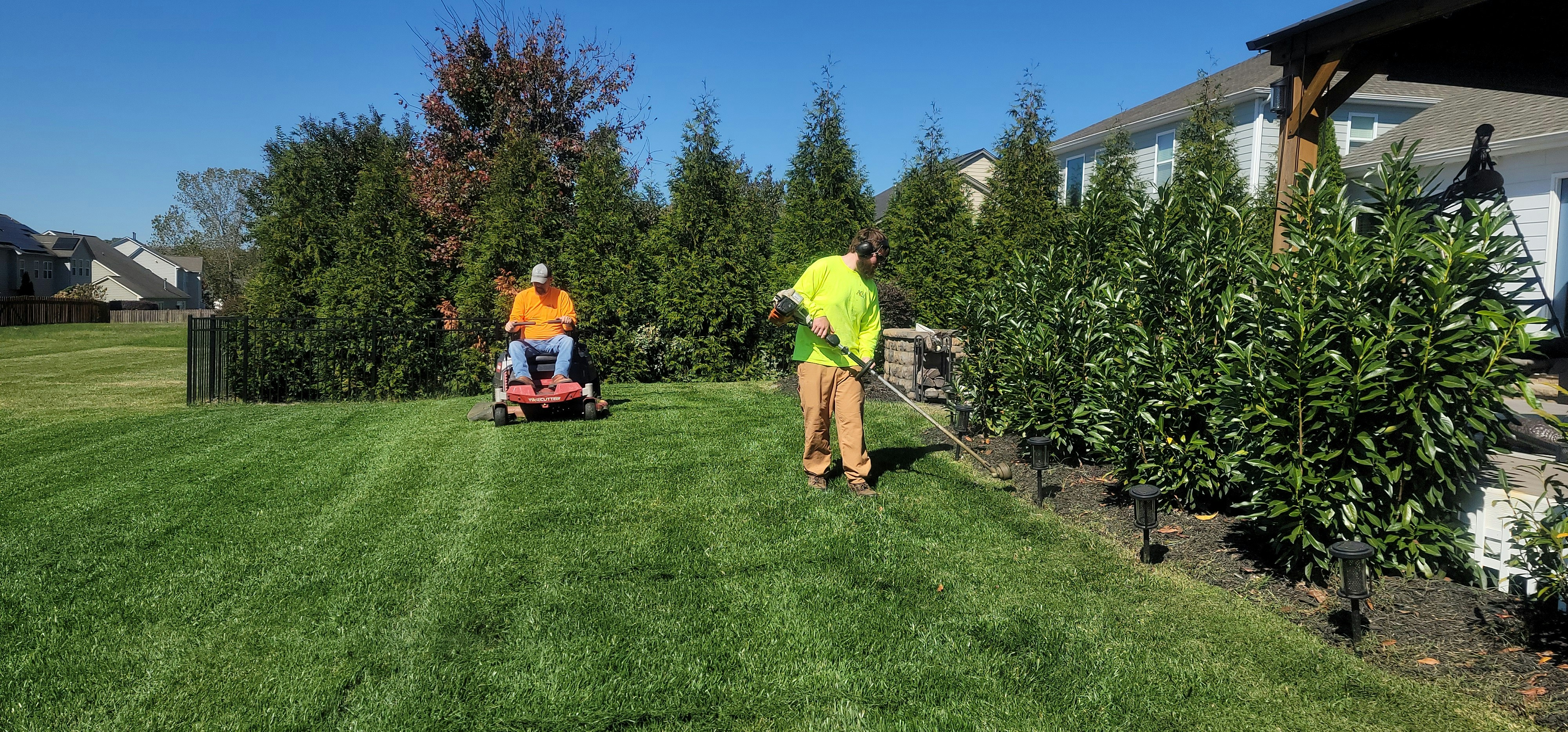 Lawn Care & Landscaping